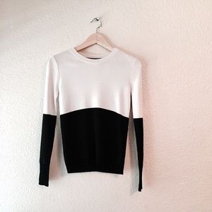 Topshop white + black color block knit top